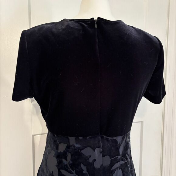 Vintage 8 S.L. Petites Black Velvet Floral 90s Whimsygoth Party Mini Dress LBD - Picture 3 of 8